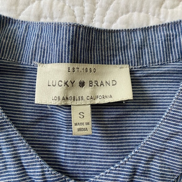 Lucky Brand Embroidered Floral Blue and White Pinstripe Button Down Shirt Size S - Picture 4 of 15